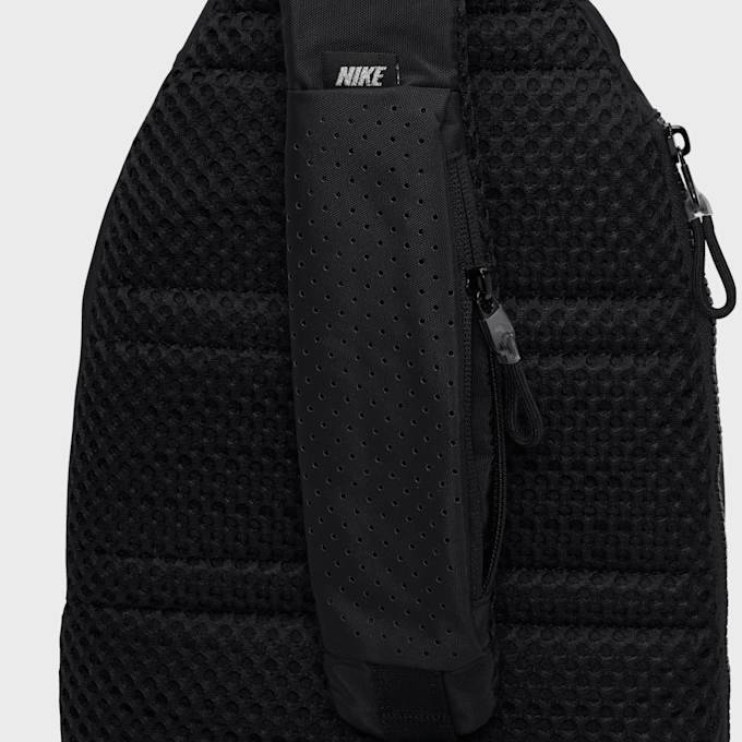 Nike   Sportswear Esssentials schwarz 24324 6