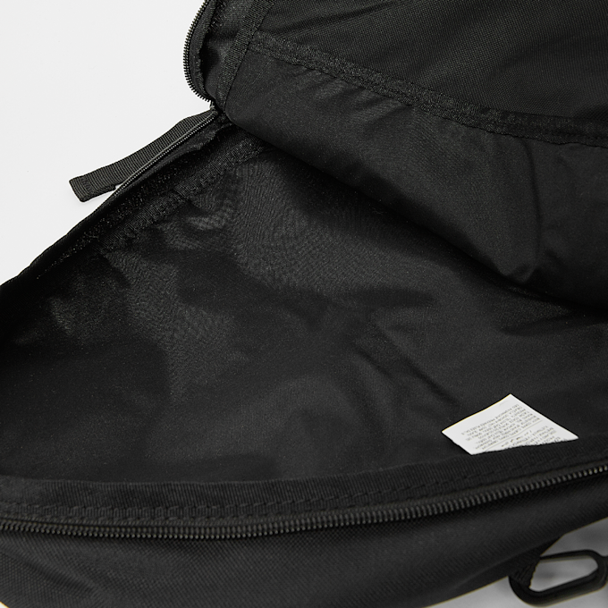 Nike Elemental negro 24370 6