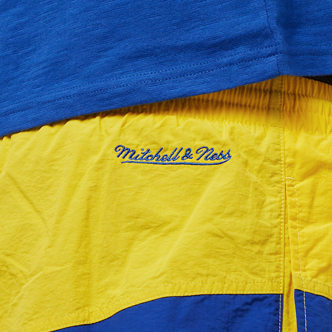 Mitchell & Ness NBA Nylon Utility Short Golden State Warriors blau 24397 5