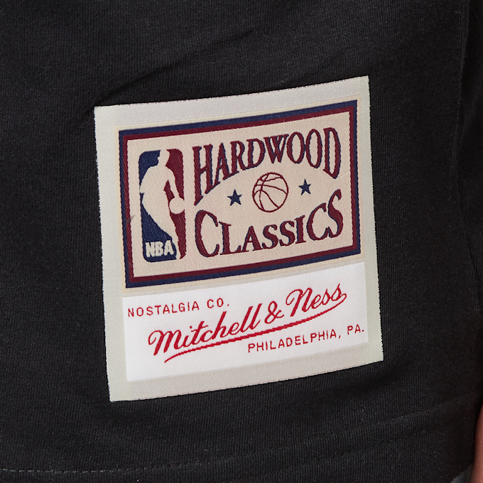Mitchell & Ness NBA N&N Tee 76ers Allen Iverson Philadelphia 76ers schwarz 24403 4