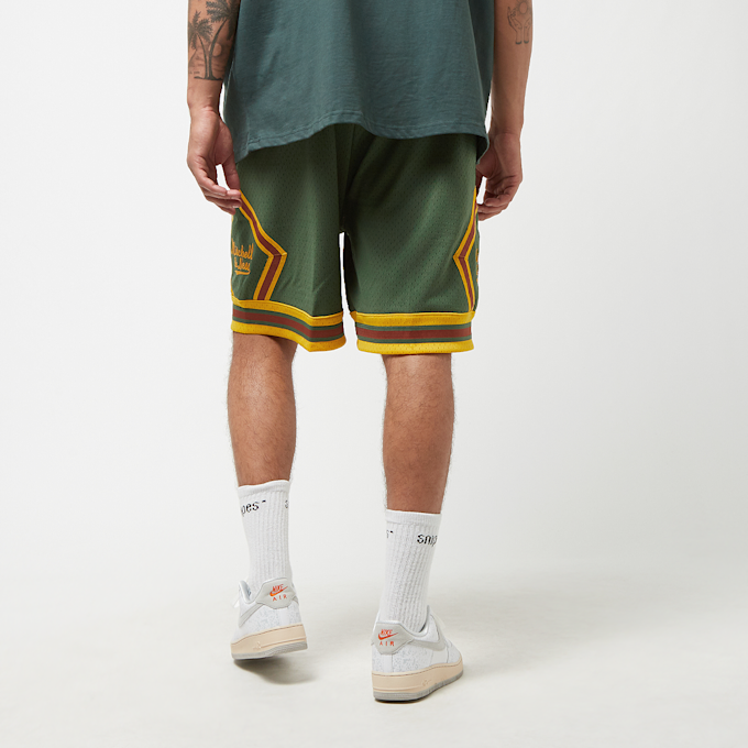Mitchell & Ness Branded Diamond Script Short vert 24405 2