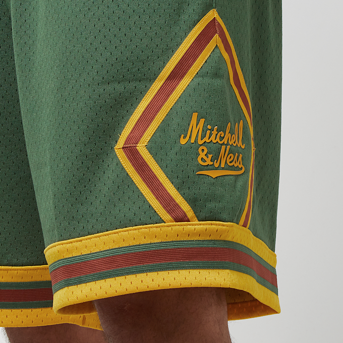 Mitchell & Ness Branded Diamond Script Short vert 24405 4