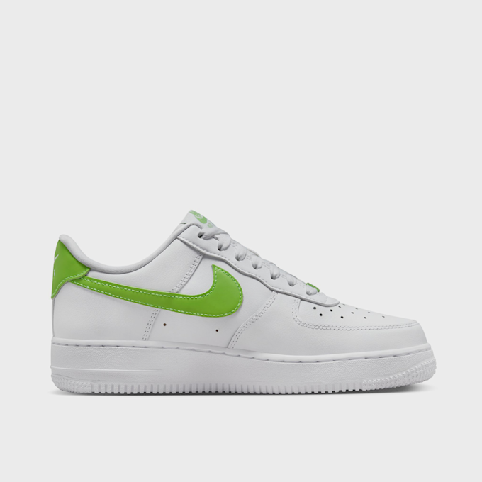 Nike WMNS Air Force 1 '07 biały 24775 2