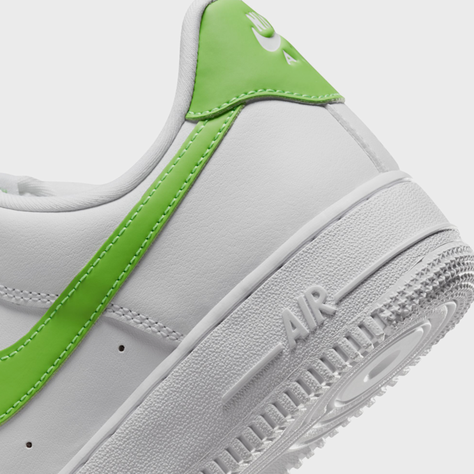 Nike WMNS Air Force 1 '07 biały 24775 7