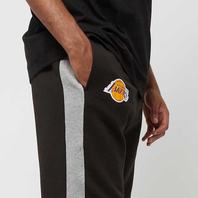 New Era NBA Large Graphic Jogger Los Angeles Lakers czarny 24894 4