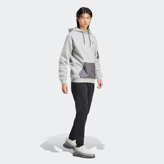 adidas Originals Trackpant Future Road czarny 24982 5