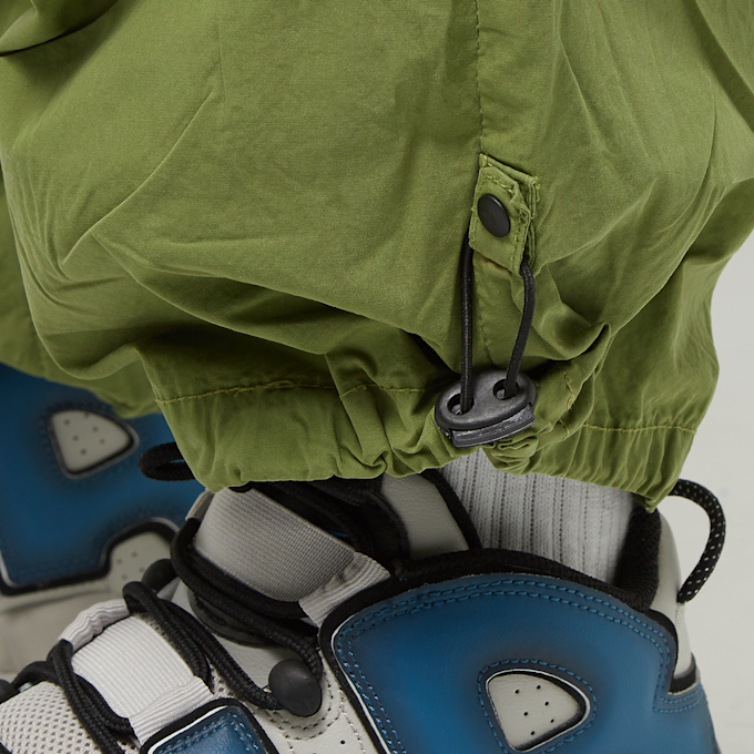 Urban Classics Popline Parachute Pants vert 25008 4