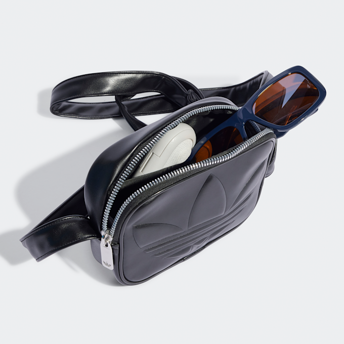 adidas Originals adicolor Mini Airliner preto 25143 4