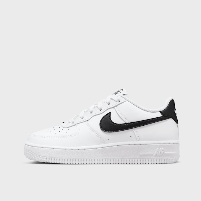 Nike   Air Force 1 LV8 2 (GS) blanc 25461 1