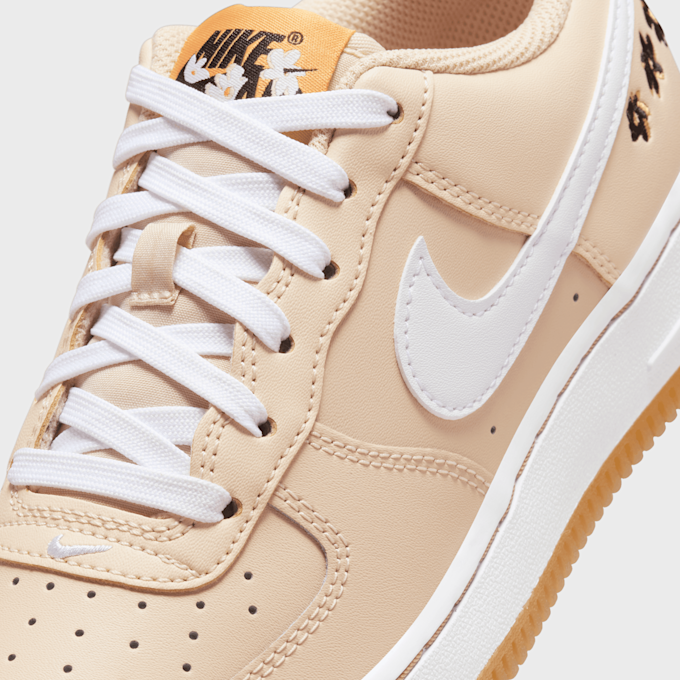 Nike   Air Force 1 LV8 2 (GS) beige 25469 7