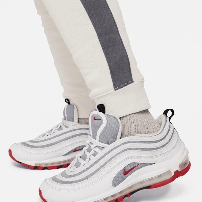 Nike Sportswear Air Fleece Cargo Basketball Pant zwart 25505 5