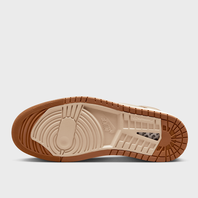 Jordan Air Jordan 1 Zoom CMFT 3 beige 25520 3