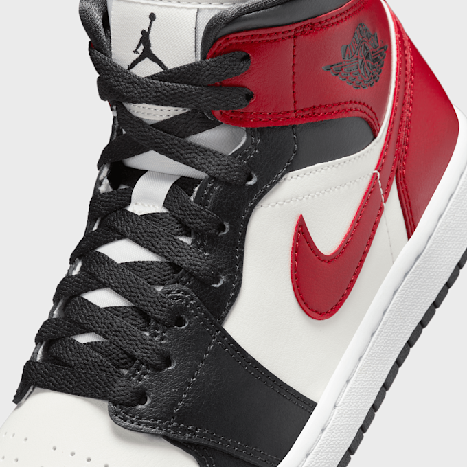 Jordan WMNS Air Jordan 1 Mid czerwony 28152 7