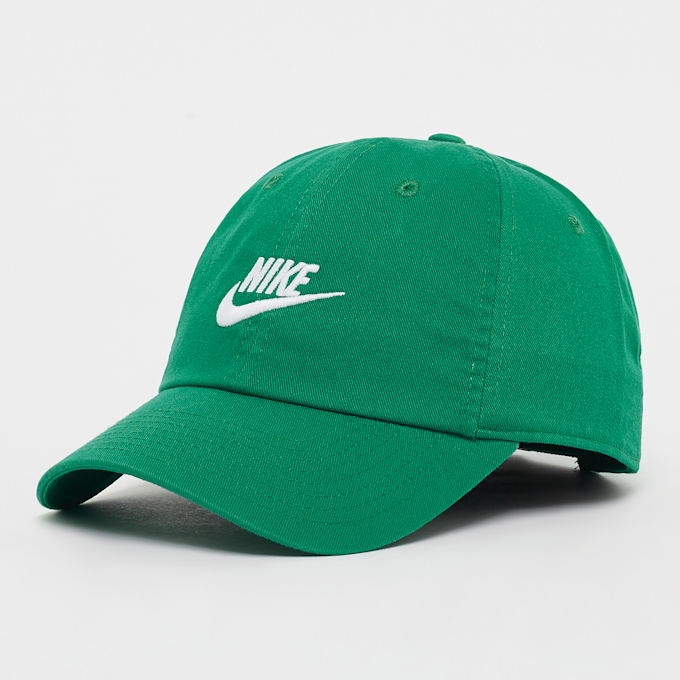 Nike Club Cap U CB Futura Wash vert 28155 1
