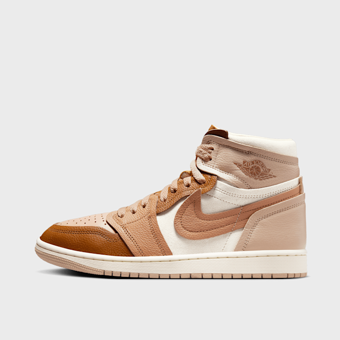 Jordan Air Jordan 1 MM High beige 28166 1