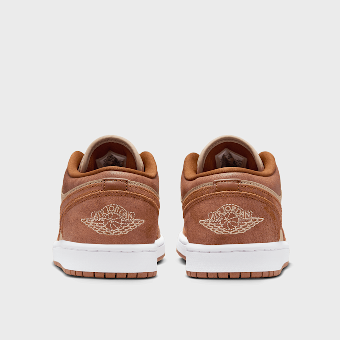 Jordan WMNS Air Jordan 1 Low SE brązowy 28184 5