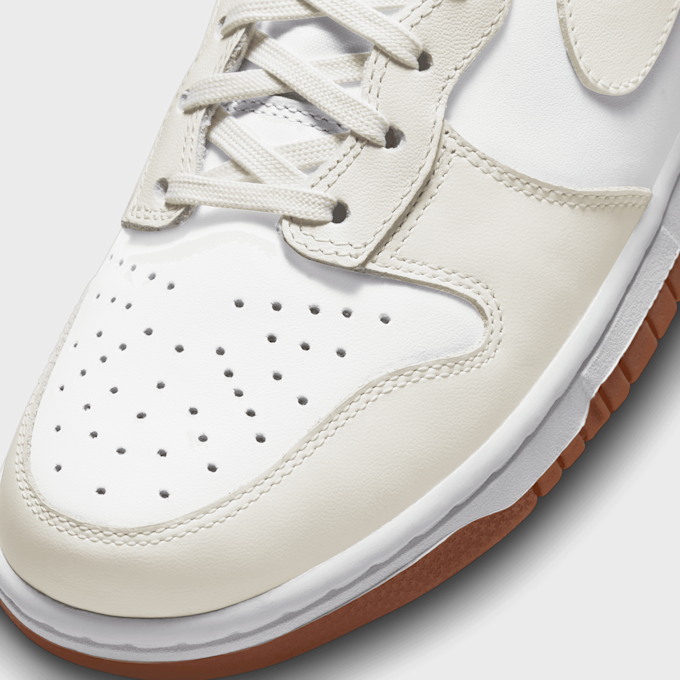 Nike WMNS Dunk High branco 28337 7