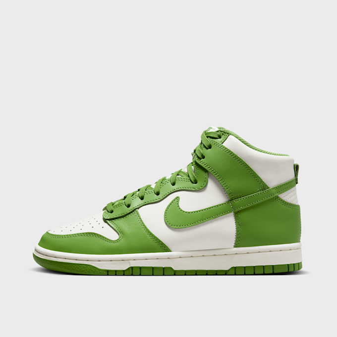 Nike WMNS Dunk High vert 28338 1