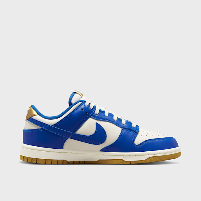 Nike WMNS Dunk Low niebieski 28339 2