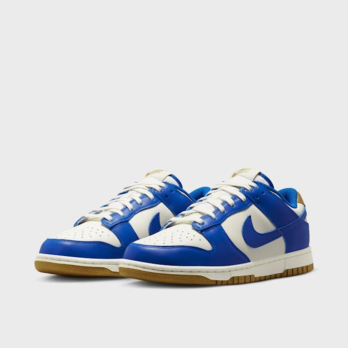 Nike WMNS Dunk Low niebieski 28339 4