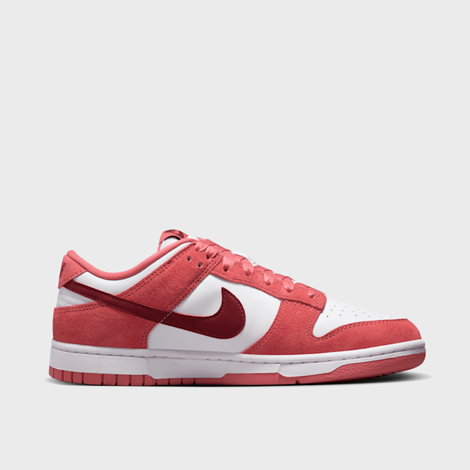 Nike WMNS Dunk Low rood 28340 2