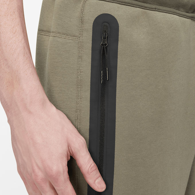 Nike Tech Fleece Jogger grün 28365 3