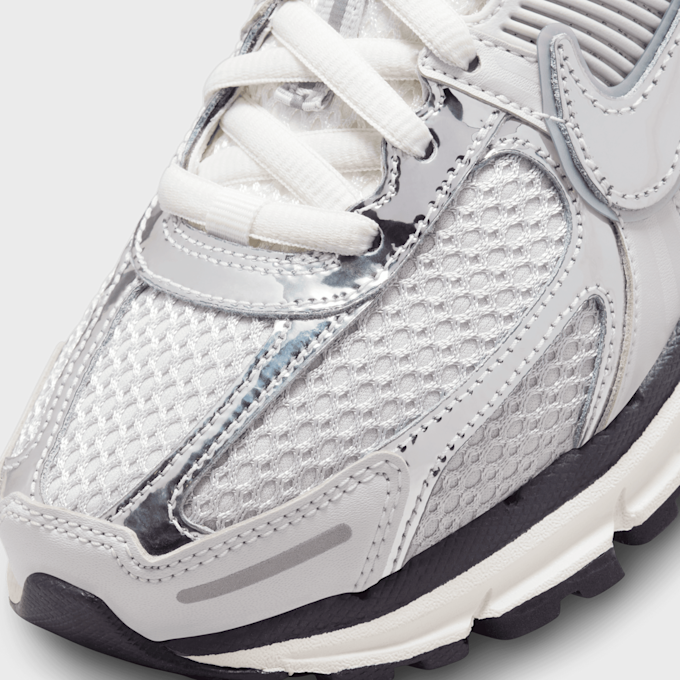 Nike WMNS Zoom Vomero 5 cinzento 28412 7