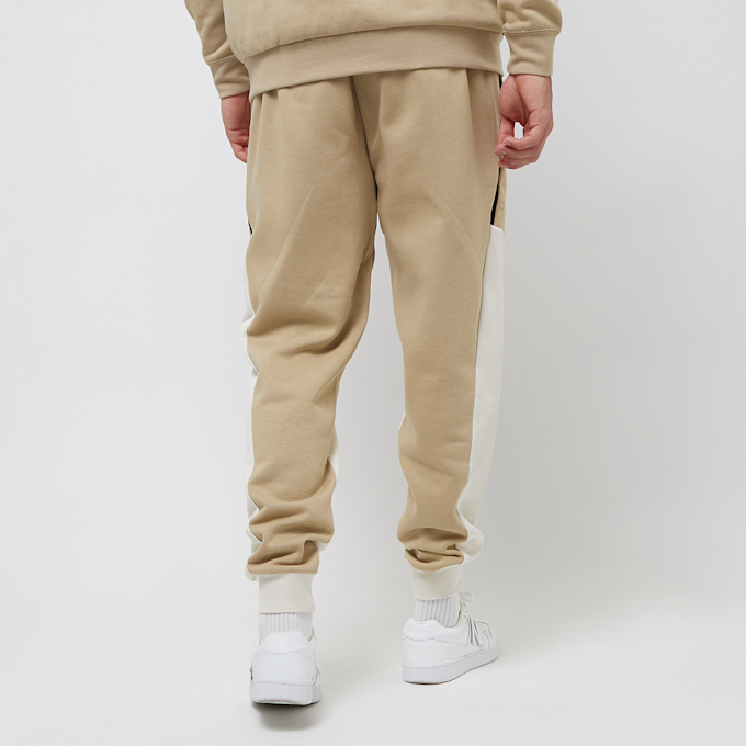 PUMA Pumatech Sweatpant FL beige 28420 2