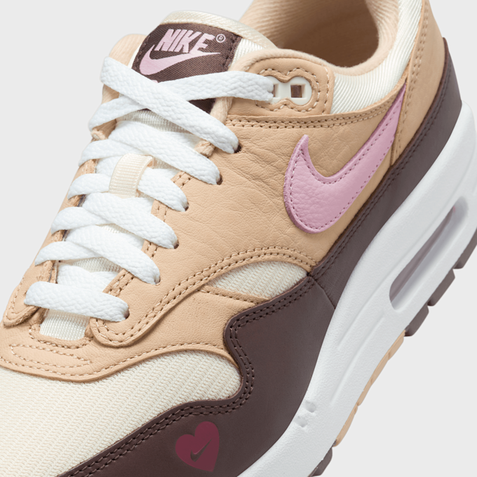 Nike WMNS Air Max 1 '87 beż 28430 7