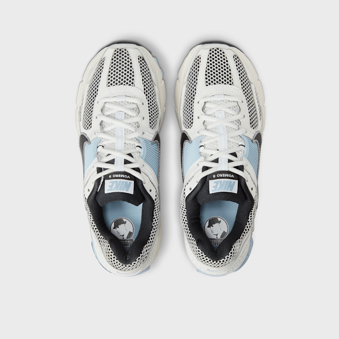 Nike   WMNS Zoom Vomero 5 gris 28439 6