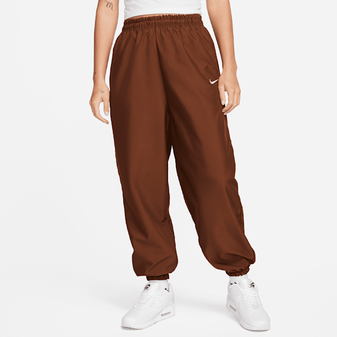 Nike Sportswear Trend Woven Jogger marrone 28449 1