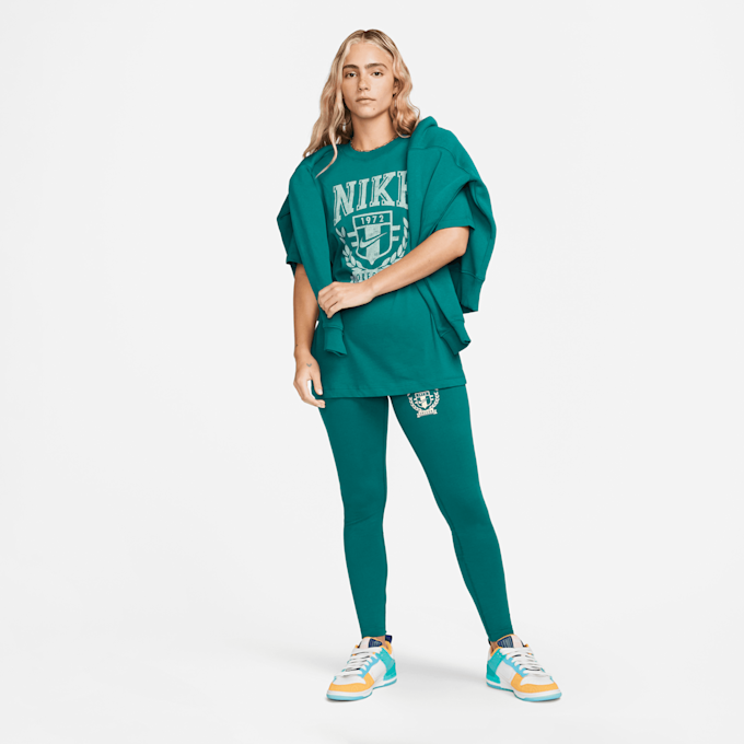 Nike Sportswear Tee Boyfriend Varsity zelena 28457 5