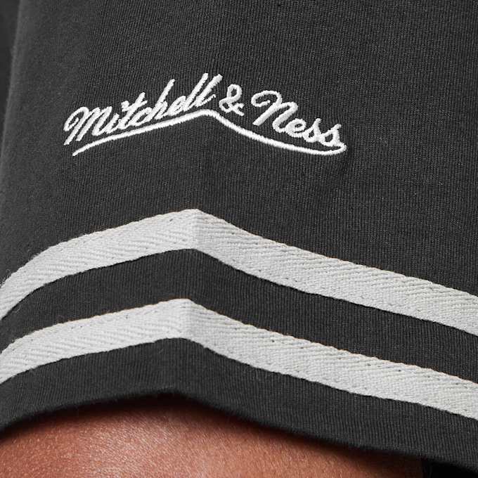 Mitchell & Ness Fashion Cotton Button Front Oakland Raiders schwarz 28515 6