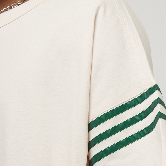 adidas Originals adicolor Neuclassics T-Shirt beż 28707 3