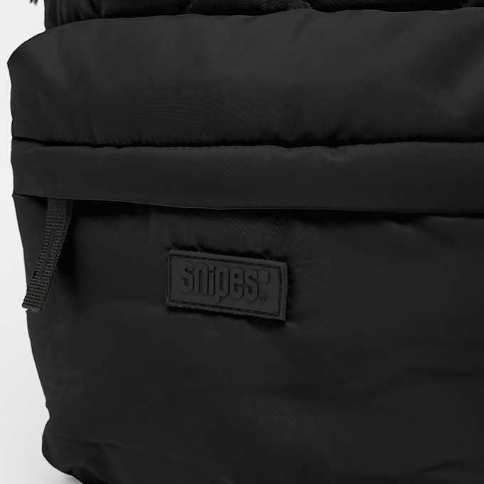 SNIPES Rubber Badge Basic Logo Diamond Quilted Backpack zwart 28948 5