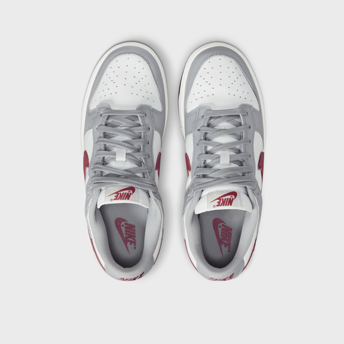 Nike WMNS Dunk Low grau 28991 6