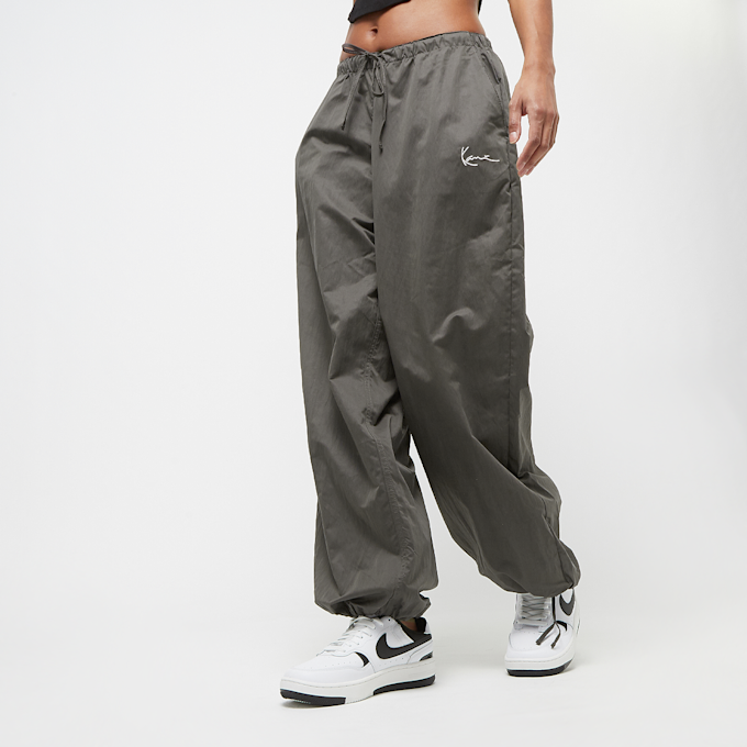 Karl Kani Small Signature Parachute Pants różowy 29022 1