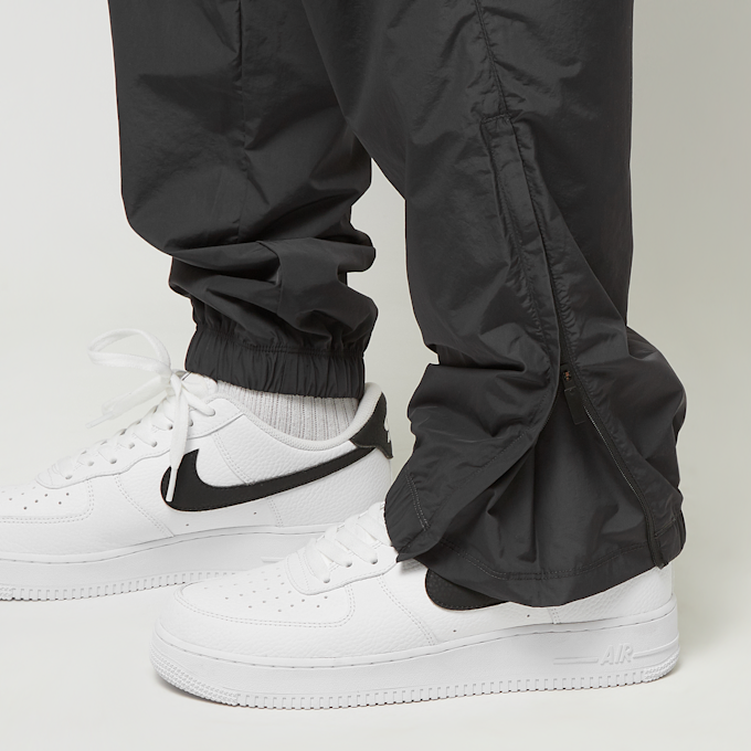 Nike Nocta M NRG CS TRK PANT WVN anthracite/iron grey/wolf grey czarny 29178 3