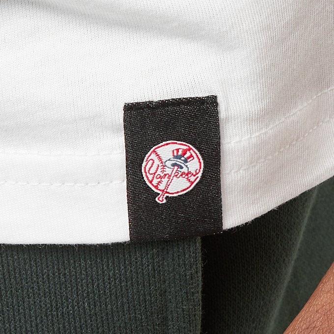 New Era MLB Player Graphic Oversized Tee New York Yankees blanc 29373 4