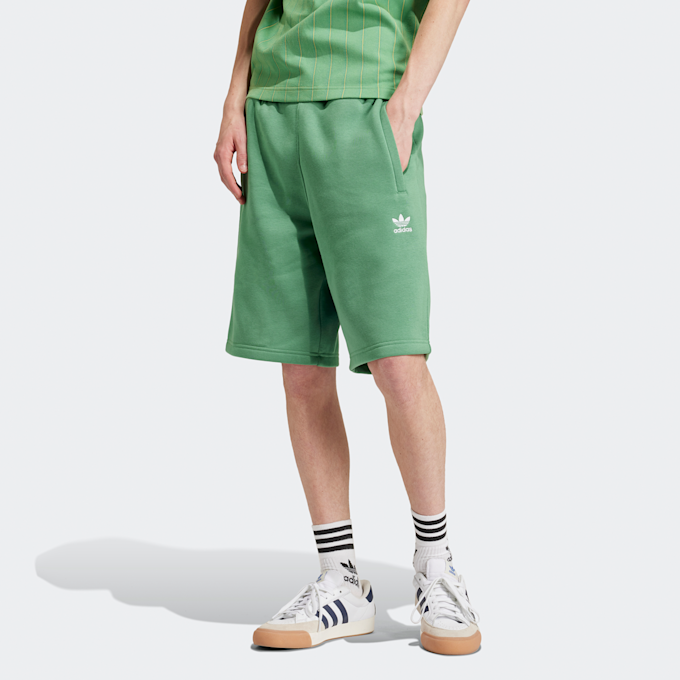 adidas Originals Essentials Short zelena 30307 1