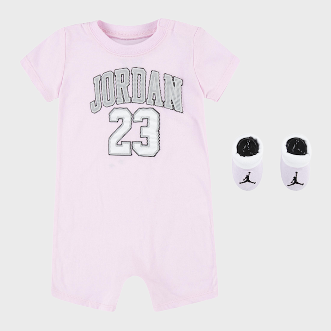Jordan 23 Romper & Bootie Set rosa  30456 1