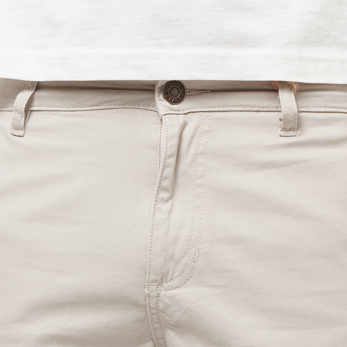 Urban Classics Organic Skater Chino Shorts bege 30577 3