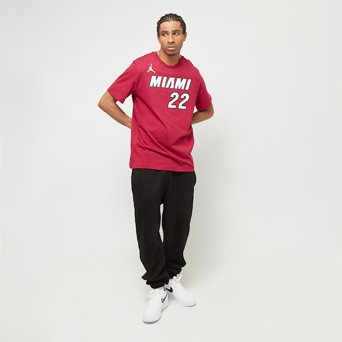 Nike NBA Miami Essential Statement Name & Number Tee czerwony 30636 5