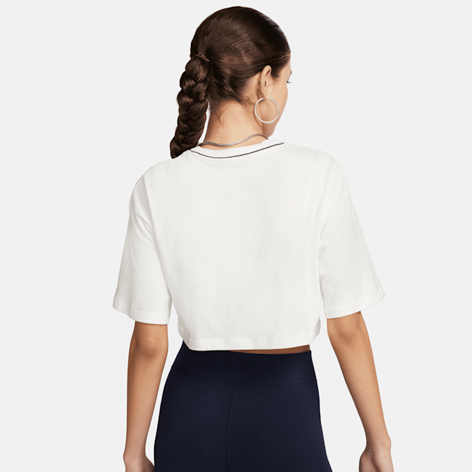 Nike Sportswear Crop Tee EF beige 30747 2
