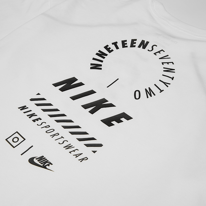 Nike   Sportswear Tee Oversized Essential Swoosh biały 30819 3