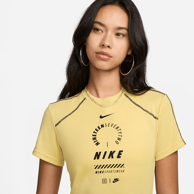 Nike Sportswear Short-Sleeve Dress żółty 30925 3