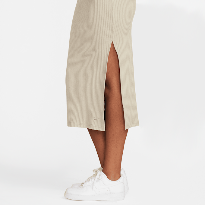 Nike   Sportswear Chill Knit Ribbed Midi Skirt beż 30933 3
