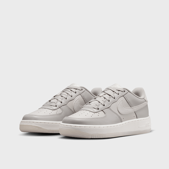 Nike Air Force 1 LV8 2 (GS) grau 30989 4