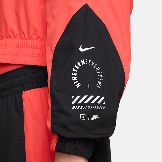 Nike Sportswear Woven Jacket rot 31024 6