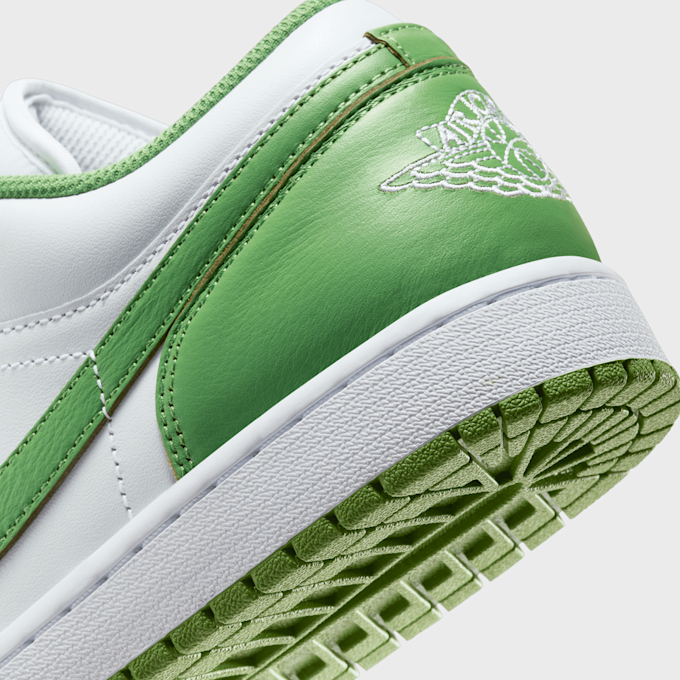 Jordan Air Jordan 1 Low SE zielony 31053 8